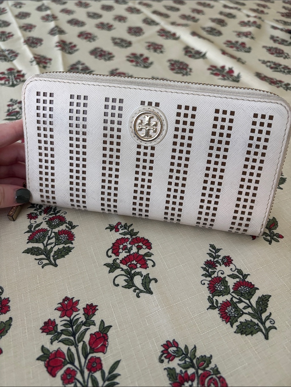 Tory Burch Cream Perforated Zip Wallet with Gold Logo